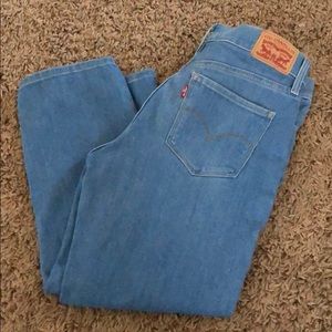 Levi’s crop Jean